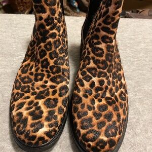 Clark, leopard print boots